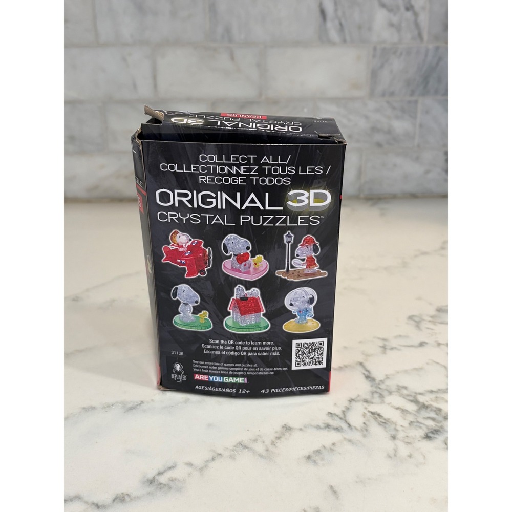 BePuzzled Peanuts Snoopy 3D Crystal Puzzle 43 Pieces Campfire Scout 31136 - Picture 2 of 4